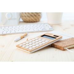 Kalkulačka z bambusu BooCalc
