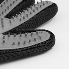 Rukavice na vyčesávání srsti Elsan