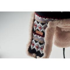 Pletená čepice s klapkami YULONG